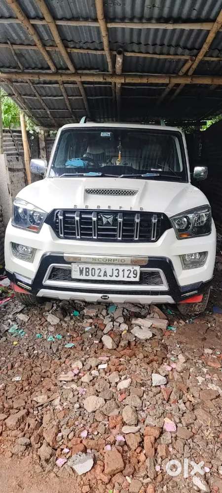Mahindra Scorpio Getaway 2016