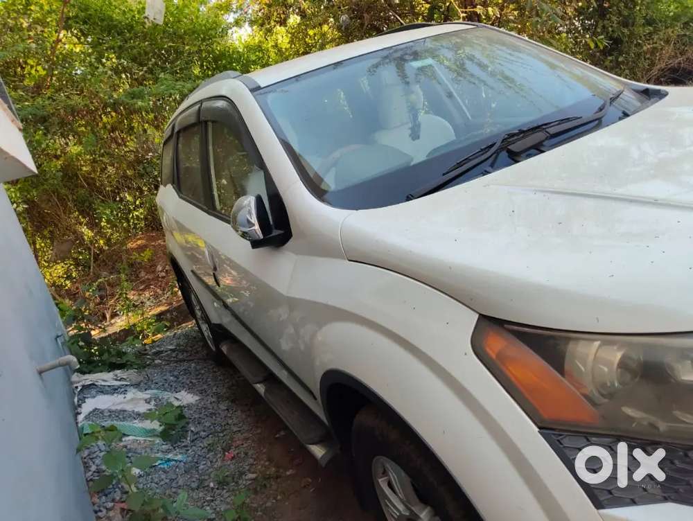 Mahindra Xuv500 2015
