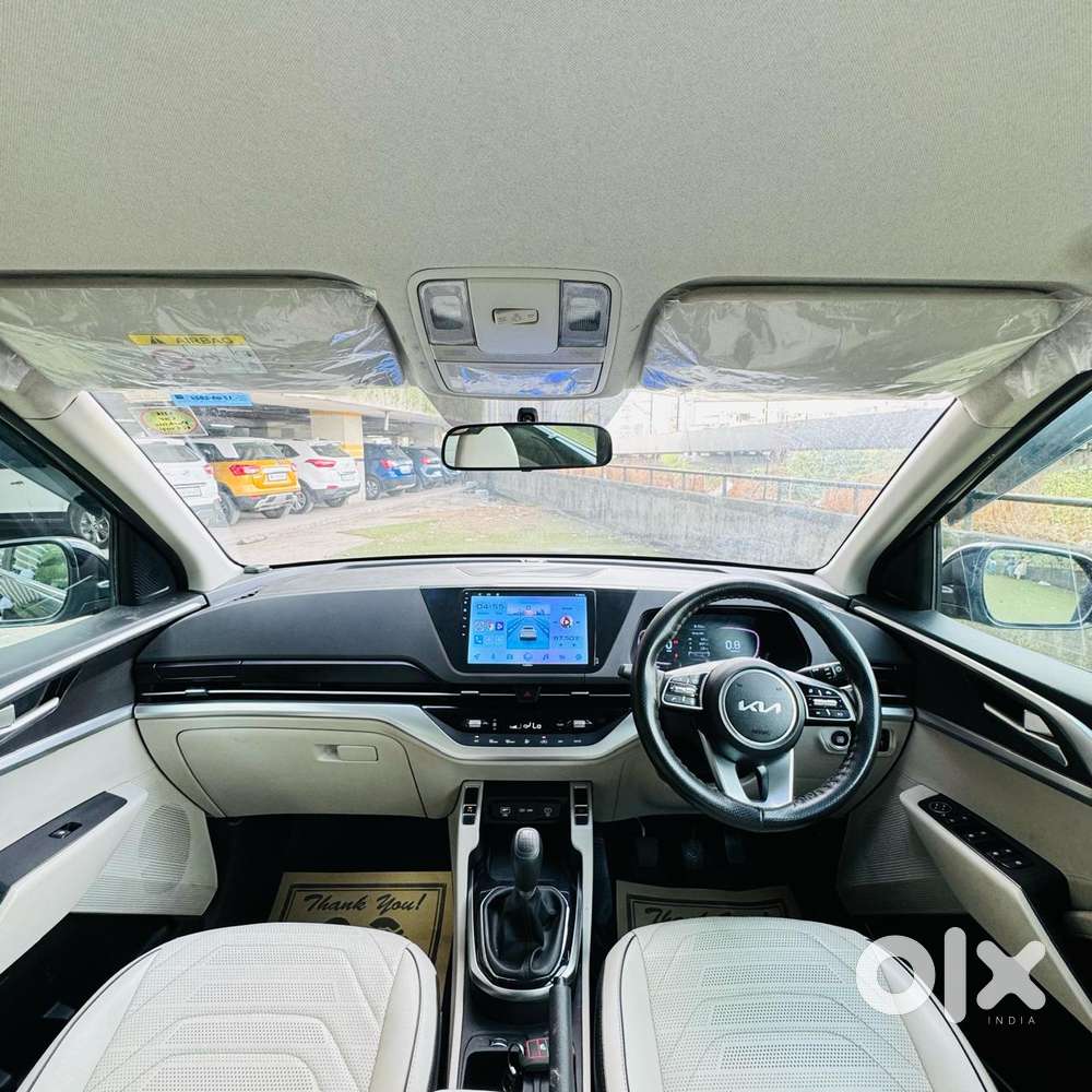 Kia Carens 1.4 Prestige Plus Turbo 7 Str, 2022, Petrol