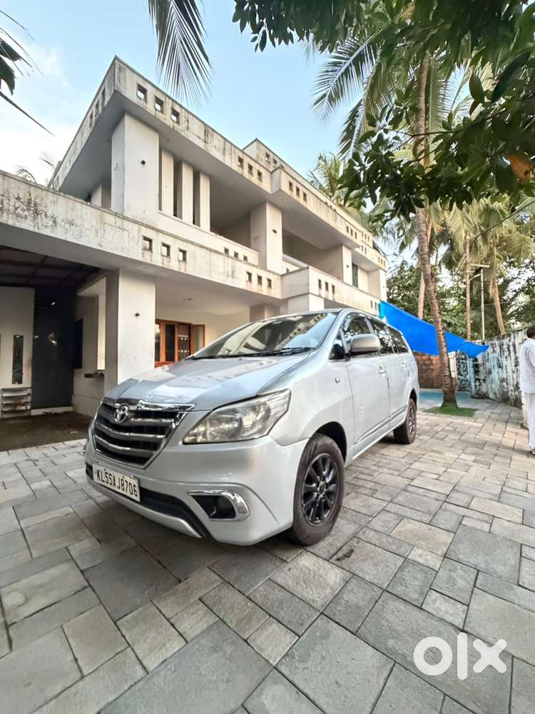 Toyota Innova Diesel 2013