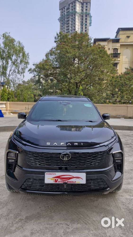 Tata Safari Accomplished X Plus 7 Str Dark Edition At, 2025, Diesel