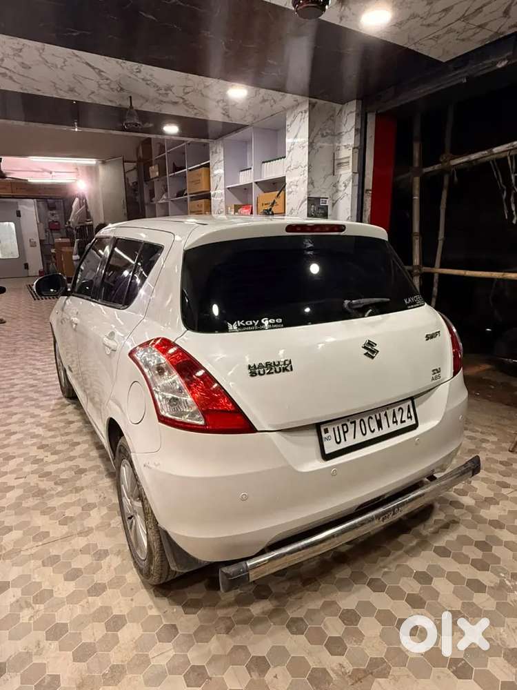 Maruti Suzuki Swift Zxi 2015