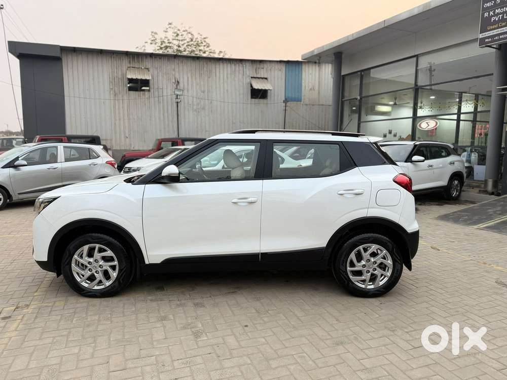 Mahindra Xuv300 W8 Option, 2024, Petrol