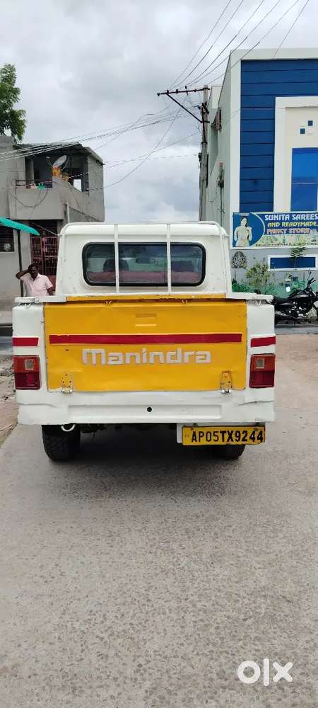 Mahindra Bolero Pik-up 2015 Diesel 220000 Km Driven