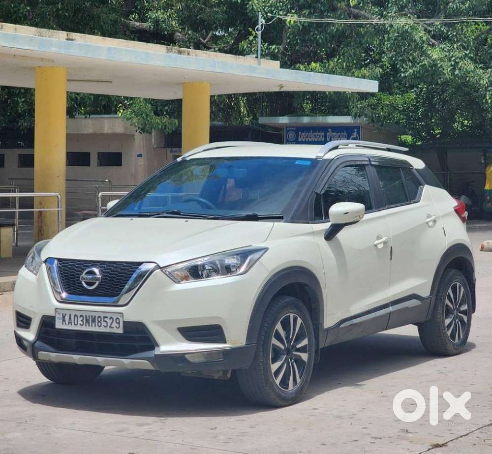 Nissan Kicks Petrol, 2022, Petrol