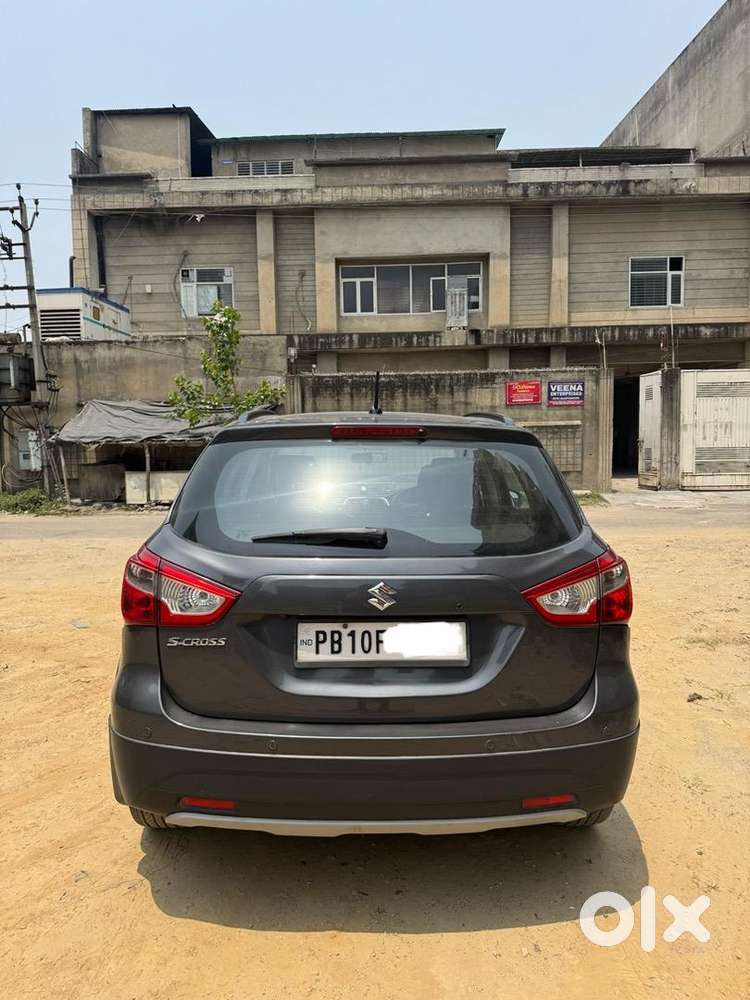 Maruti Suzuki S Cross 2015 Diesel Well Maintained