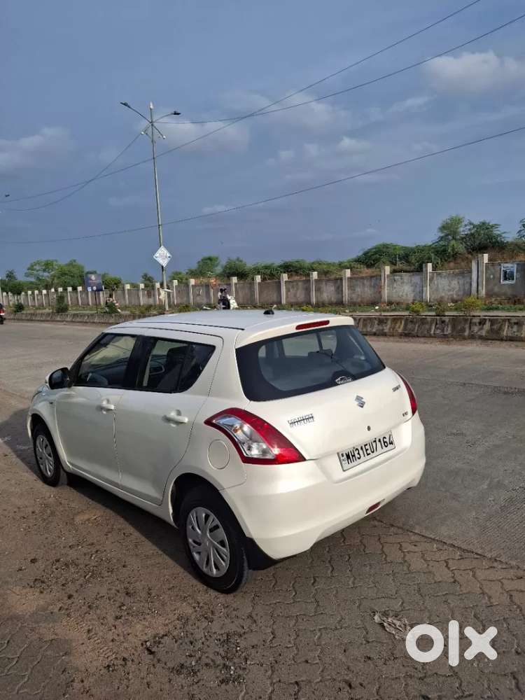 Maruti Suzuki Swift Vxi, 2016, Petrol
