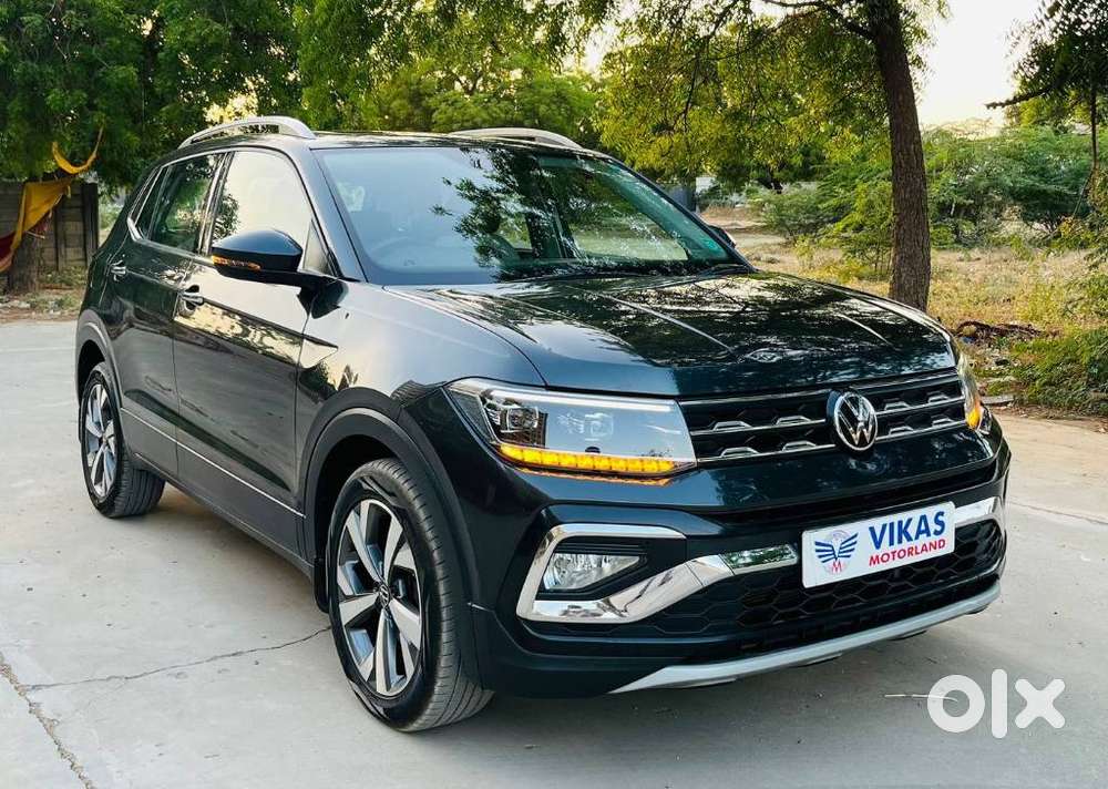 Volkswagen Taigun 1.0 Tsi Topline At, 2023, Petrol
