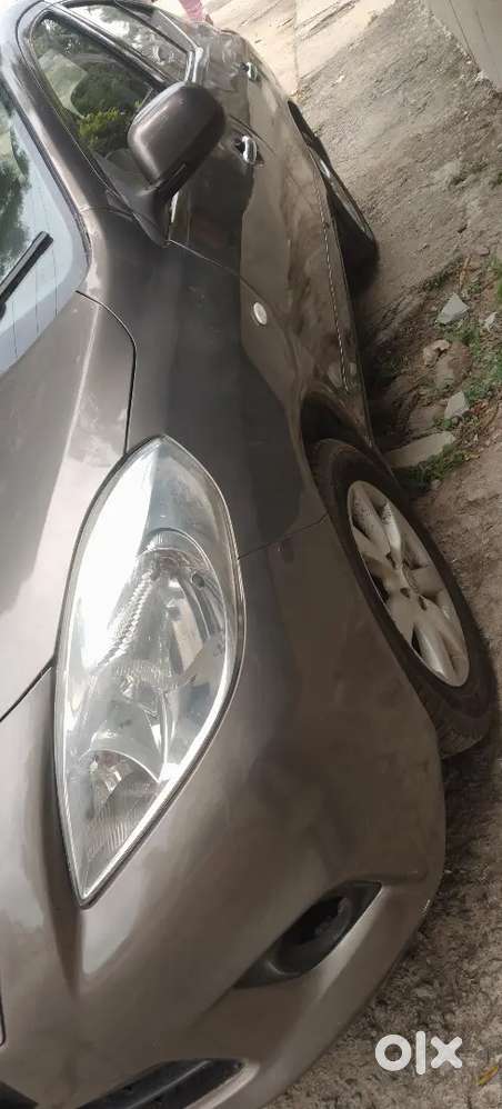 Nissan Sunny Diesel Manual 95000 Km 2012