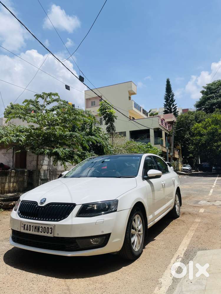 Skoda Octavia Elegance 1.8 Tsi At, 2016, Petrol