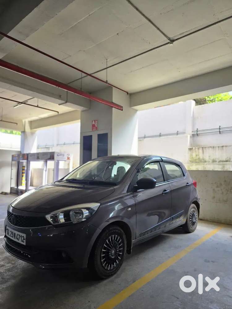 Tata Tiago Petrol 2017  Urgent Sale