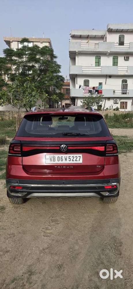 Volkswagen Taigun 1.0 Tsi Topline At, 2022, Petrol