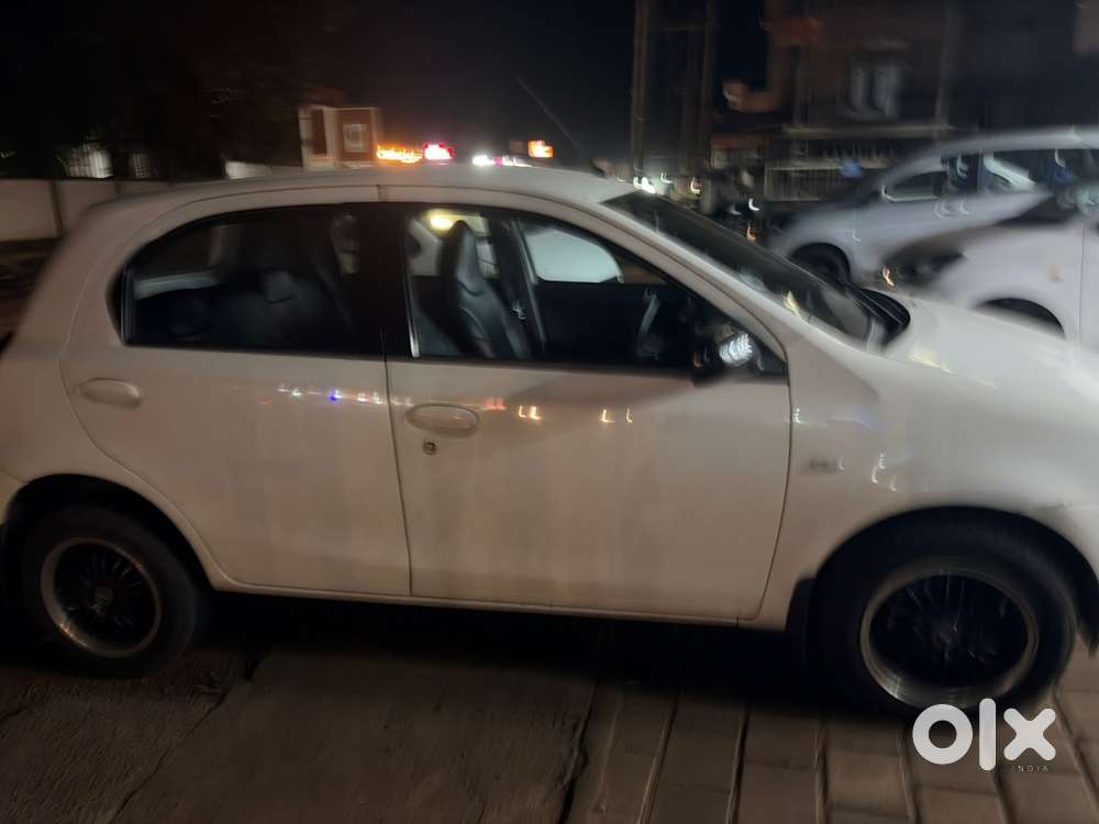 Toyota Etios Liva 2012