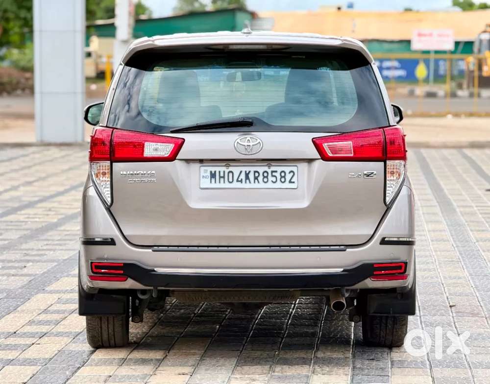 Toyota Innova Crysta [2020-ongoing] 2.4 Vx 7 Str, 2021, Diesel