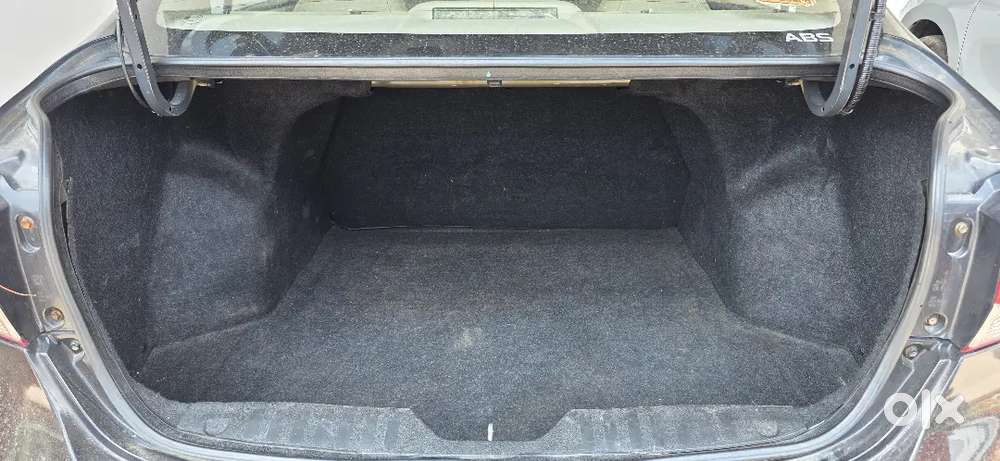 Maruti Suzuki Ciaz Zxi Plus Top Fully Loaded 2015