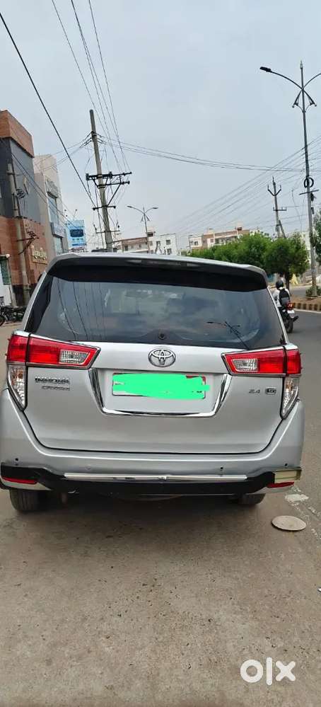 Toyota Innova Crysta 2018 Diesel 245000 Km Driven