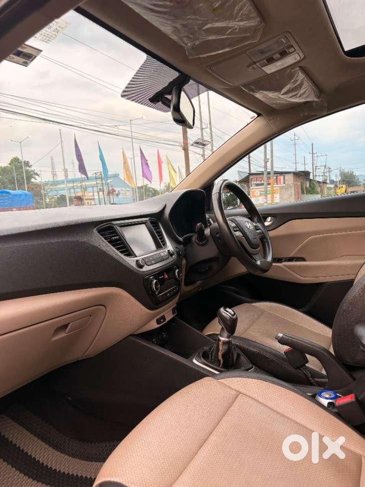 Hyundai Verna 1.6 Sx (o) Vtvt, 2018, Petrol