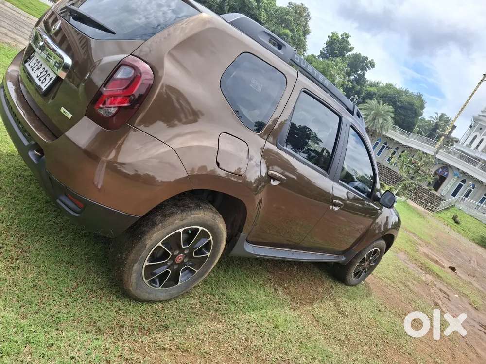 Renault Duster 2019 Diesel 120000 Km Driven. Single Owner.