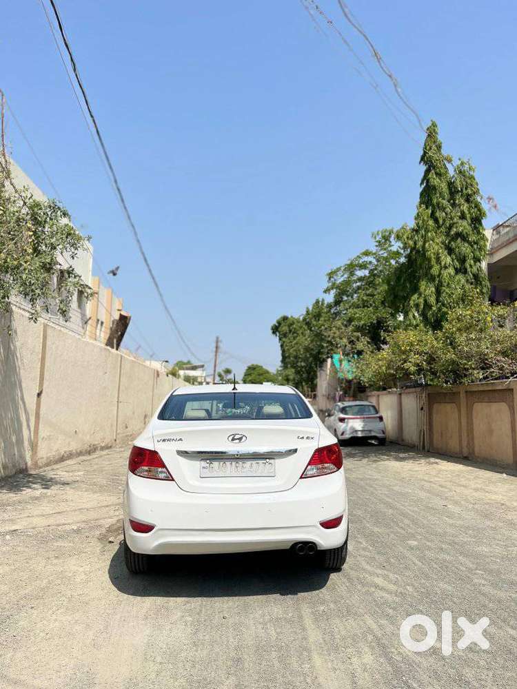 Hyundai Verna 1.6 Sx Crdi (o), 2014