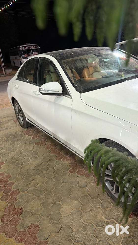 Mercedes-benz C Class 2015 Petrol 59000 Km Driven