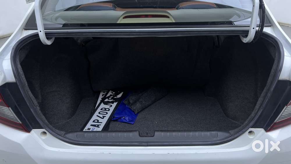 Honda Amaze Vx 1.2 Petrol Cvt, 2023, Petrol