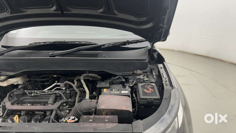 Hyundai Venue S (o) 1.2 Petrol Knight Edition, 2023, Petrol