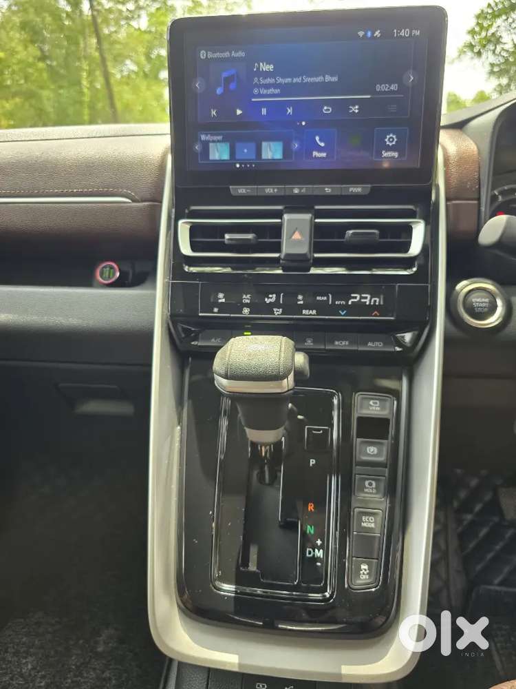 Toyota Innova Hycross 2025 Petrol 15000 Km Driven