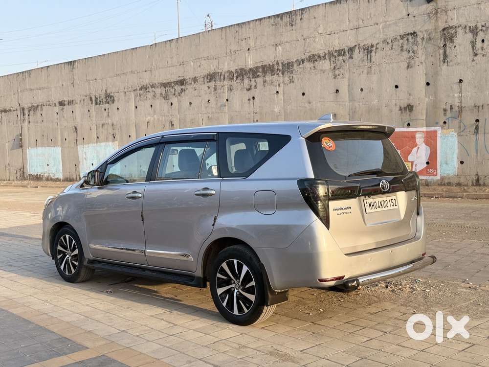 Toyota Innova Crysta 2.8 Gx At 8s, 2019, Diesel