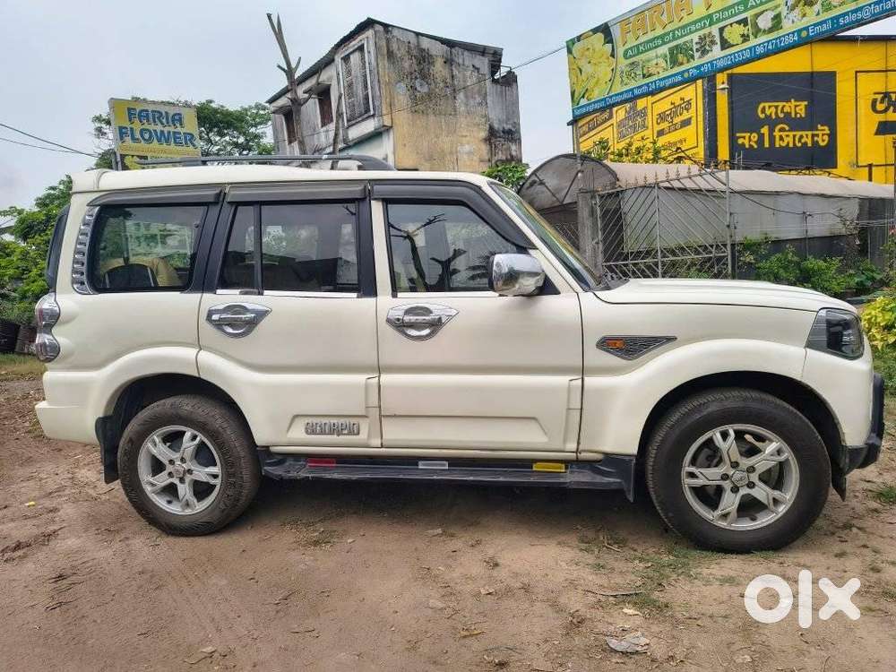 Mahindra Scorpio S10, 2017, Diesel
