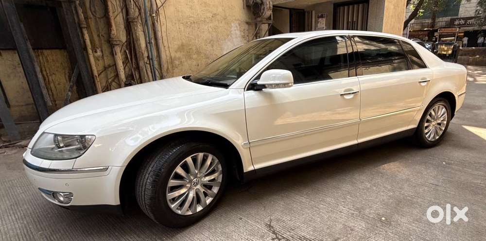 Volkswagen Phaeton 2010 Petrol 33500 Km Driven