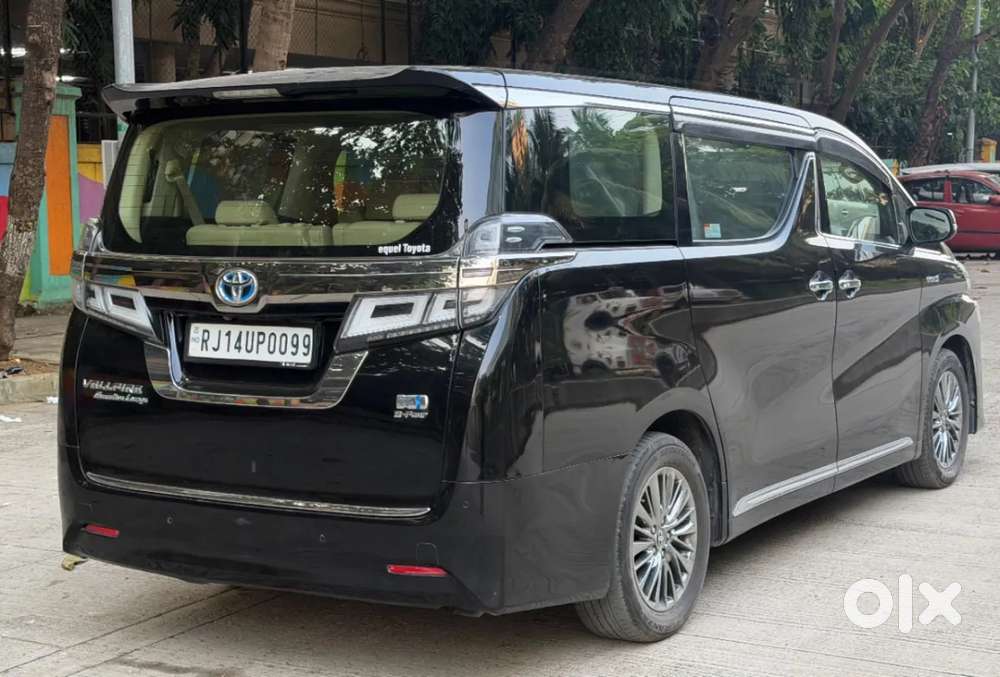 Toyota Vellfire, 2022, Petrol
