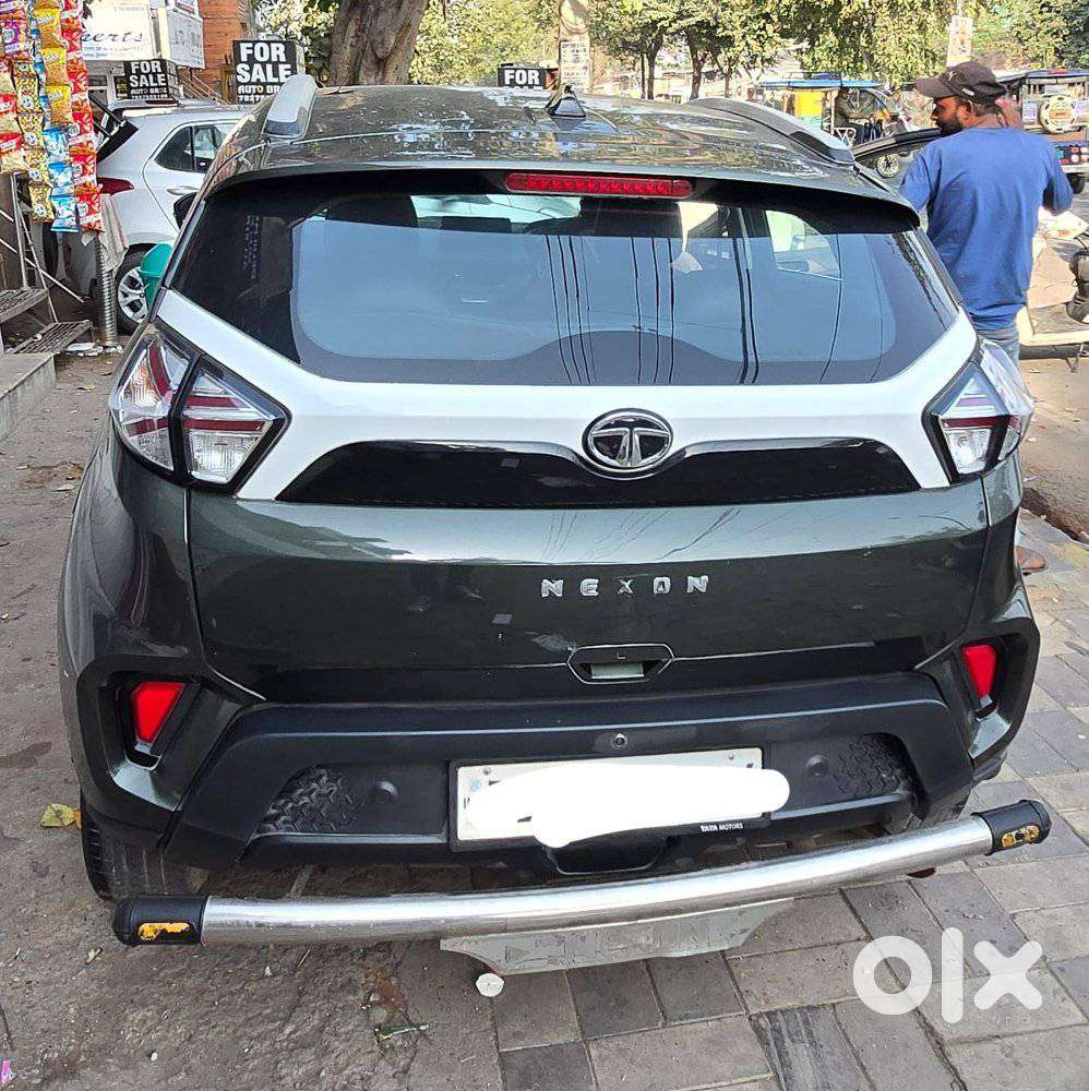 Tata Nexon 1.5 Revotorq Xm (s), 2020, Petrol