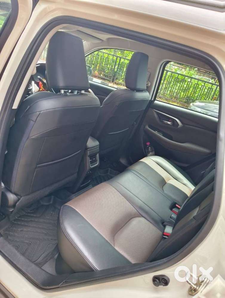 Toyota Urban Cruiser Hyryder 1.5 V Hybrid, 2024, Petrol