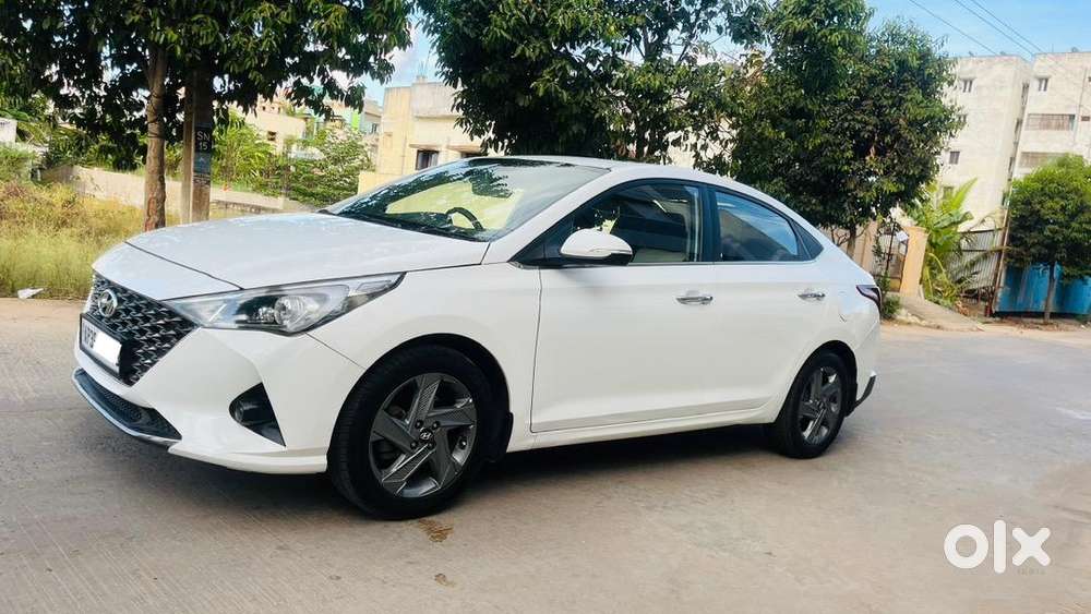 Hyundai Verna Fluidic Sx