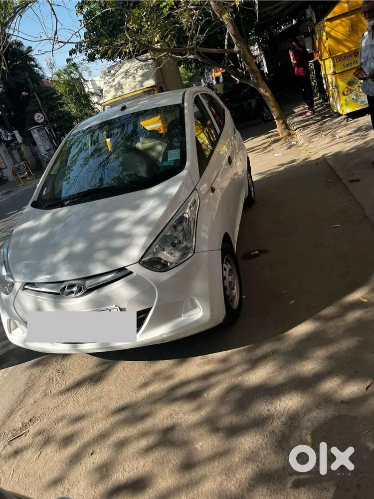 Hyundai Eon 2018 Petrol Era + 27000 Kms Only