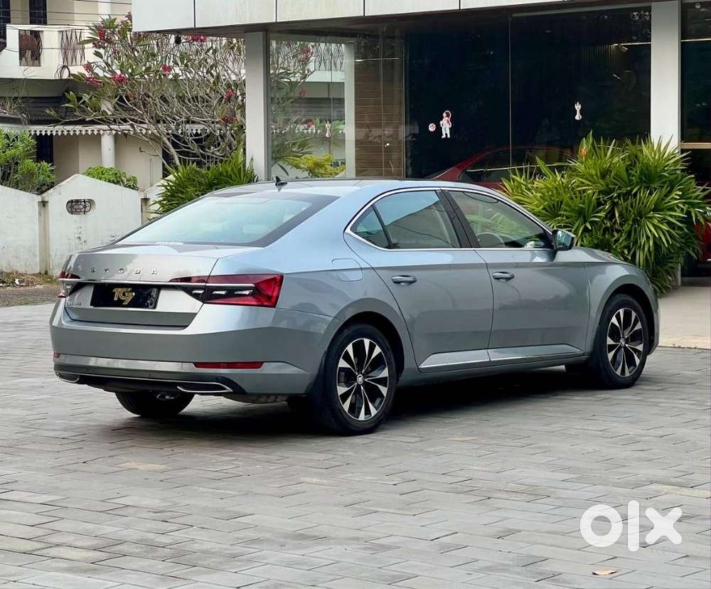 Skoda Superb, 2020, Petrol