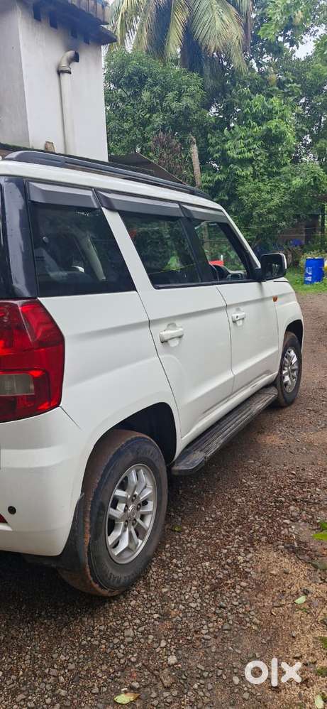 Mahindra Tuv 300 Mhawk100 T8, 2017, Diesel