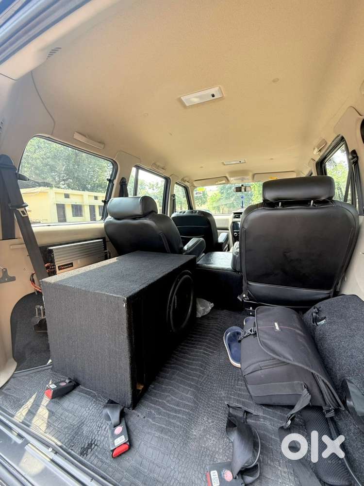 Scorpio Classic S11 2025 Captain Seat 24inch Alloy Tyre 14500km Driven