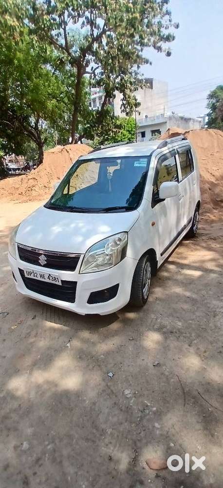 Maruti Suzuki Wagon R Vxi 1.0, 2016, Petrol