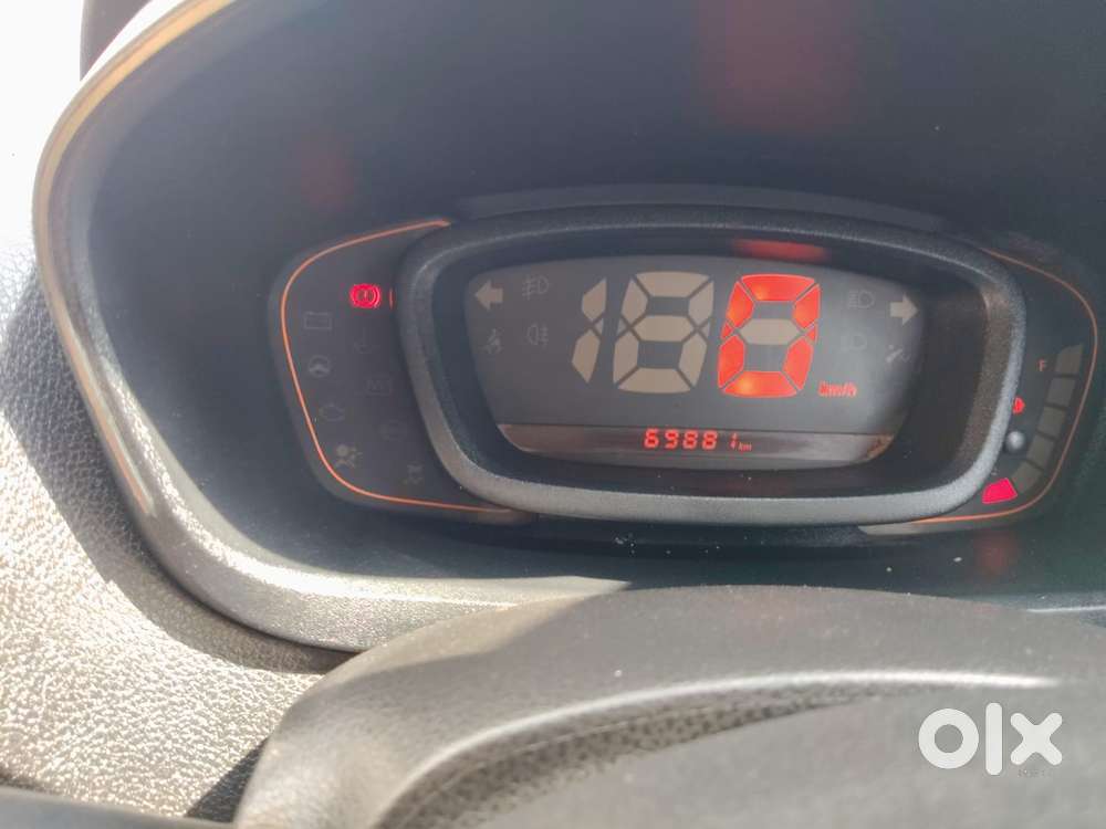Renault Kwid Rxe 1.0, 2018, Petrol