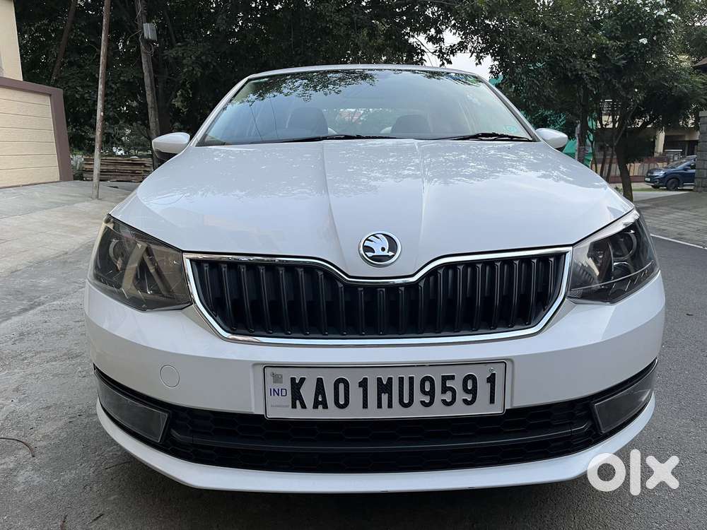 Skoda Rapid 1.0 Ambition Tsi At, 2020, Petrol