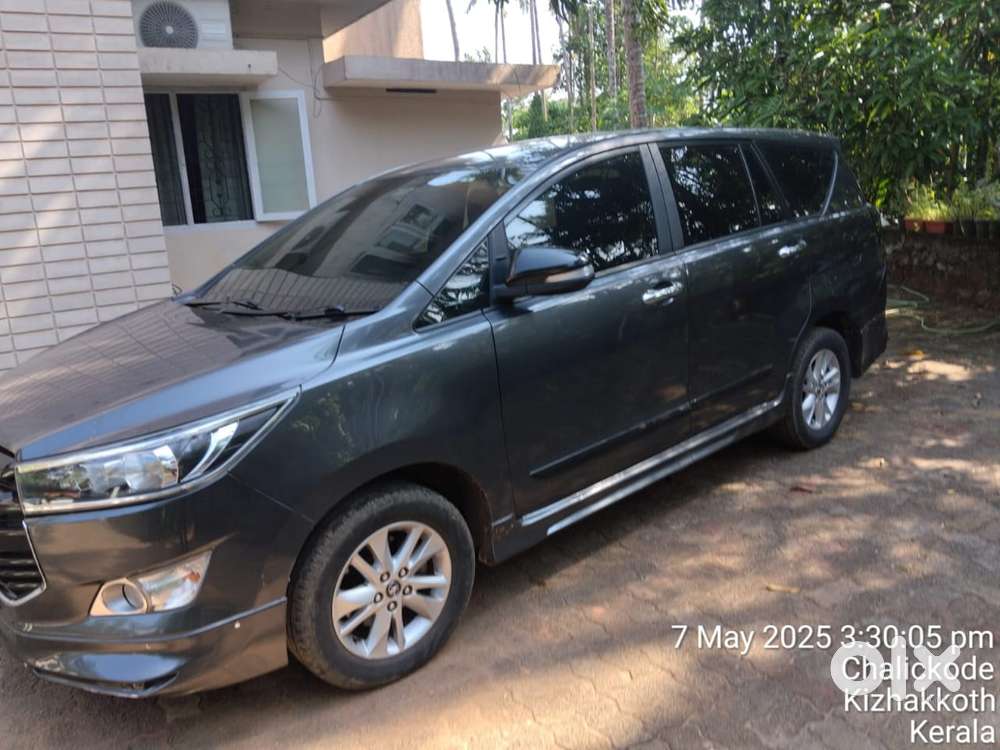 Toyota Innova Crysta 2.7 Gx At 8s, 2016, Diesel
