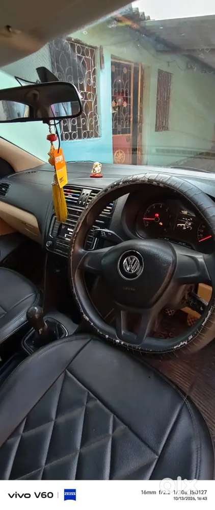 Volkswagen Ameo 1.0 Pace 2016