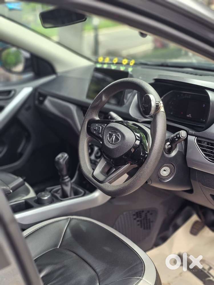 Tata Nexon 1.2 Revotron Xm (s), 2022, Petrol