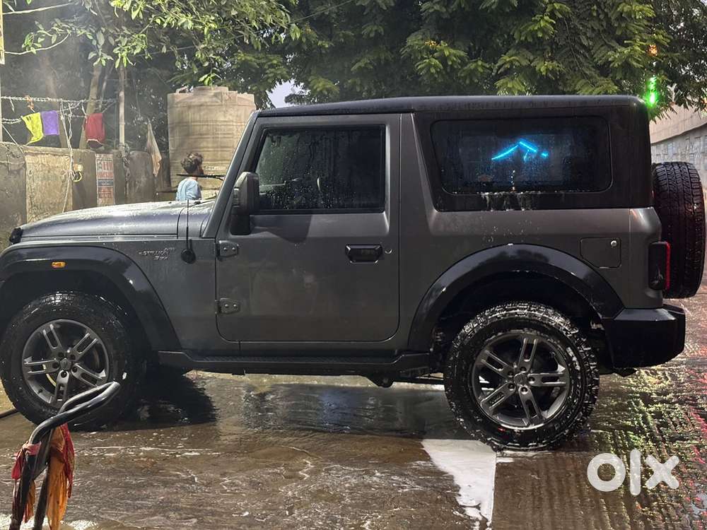 Mahindra Thar Petrol 2021