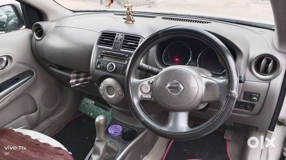 Nissan Sunny 2011 Cng + Petrol
