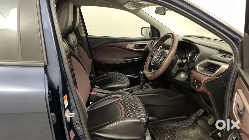 Maruti Suzuki Fronx Delta Plus 1.2 Ags, 2025, Petrol