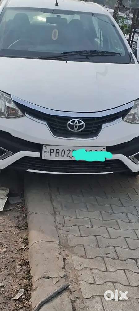 Toyota Etios 2012 Petrol 83500 Km Driven