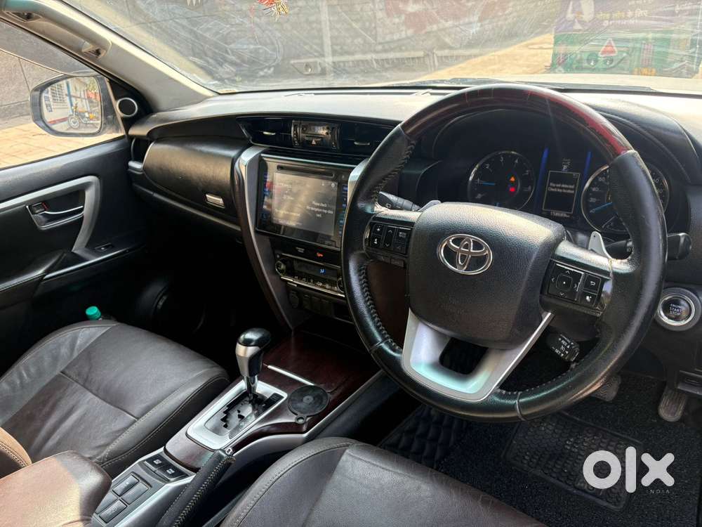 Toyota Fortuner 3.0 4x2 Automatic, 2019, Diesel