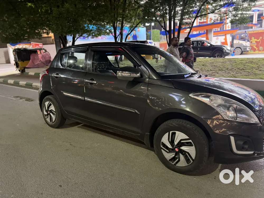 Maruti Suzuki Swift Petrol 2017